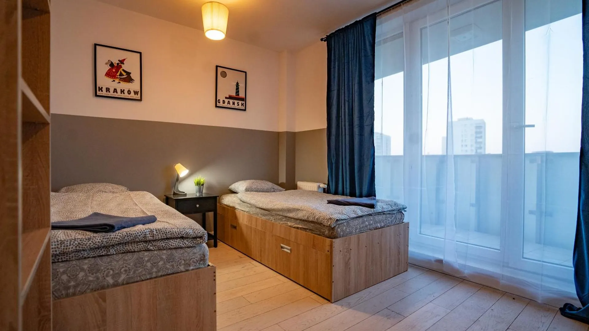 Hostel Waw Pokoje Manhattan Warsaw Poland